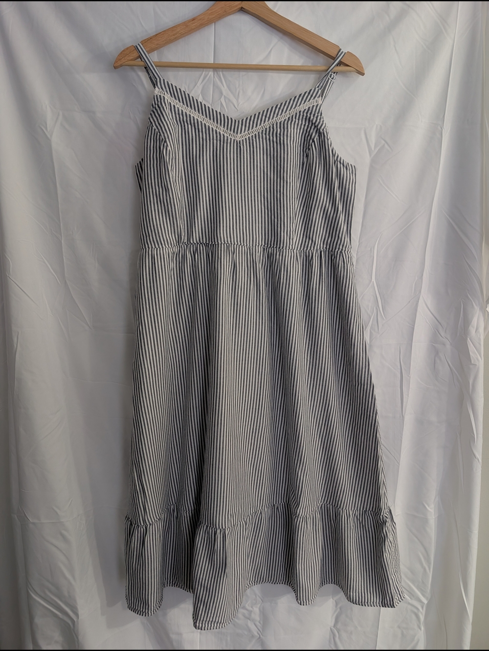 Old Navy White and Blue Striped Sundress with Lace Trim